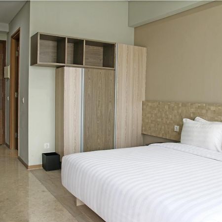 Graha Makara Suite Hotel & Residence Чикаранг Екстериор снимка