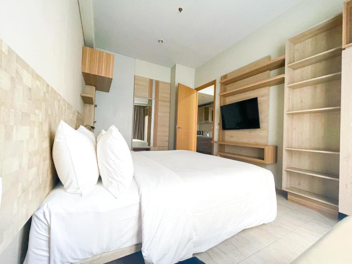 Graha Makara Suite Hotel & Residence Чикаранг Екстериор снимка